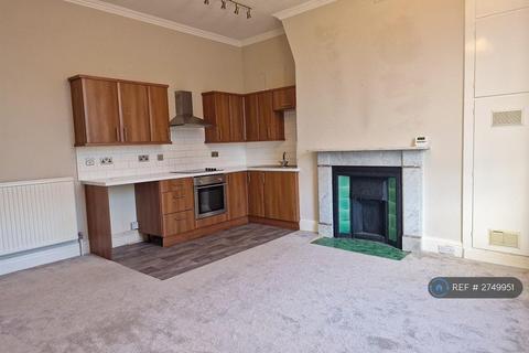 1 bedroom flat to rent, St. Georges Square, Lytham St. Annes, FY8