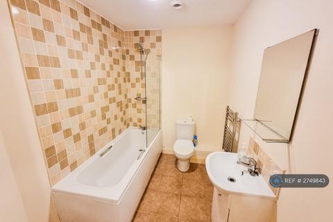 2 bedroom flat to rent, Melbourne Street, Stalybridge, SK15