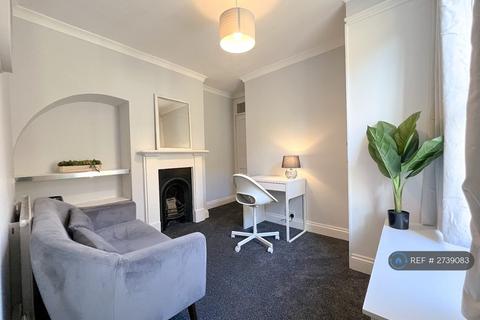 undefined, Tonbridge Road, Maidstone, ME16