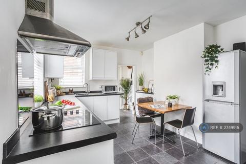 3 bedroom terraced house to rent, Peach Street, Derby, DE22