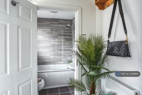 3 bedroom terraced house to rent, Peach Street, Derby, DE22