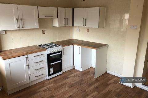 2 bedroom end of terrace house to rent, Earl Street, Flint, CH6