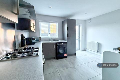 2 bedroom terraced house to rent, Sacre Place, Branston, Lincoln, LN4