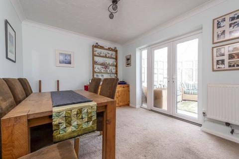 undefined, Cooper Close, Chipping Norton