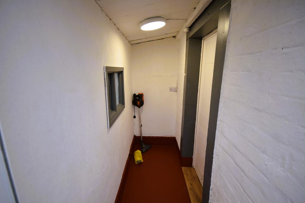 Rear Vestibule