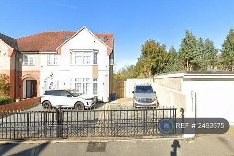 undefined, Lampton Park Road, Hounslow, TW3