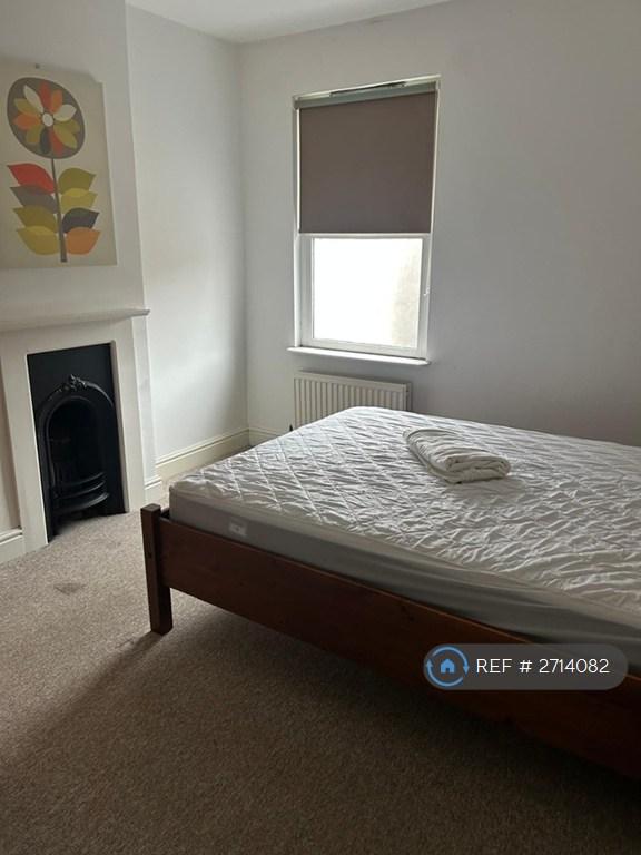 Master Bedroom 1