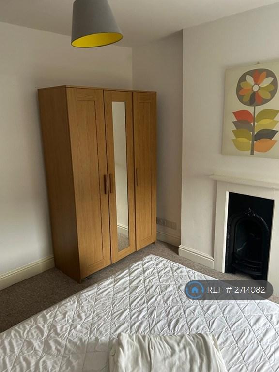 Master Bedroom 2
