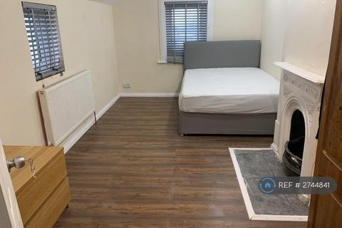 undefined, High Street, Northfleet, Gravesend, DA11