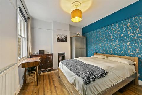2 bedroom maisonette for sale, Godstone Road, St Margarets, TW1