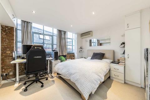 2 bedroom flat to rent, Boss Street, London SE1