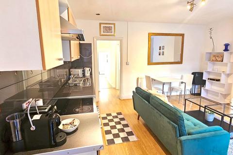 2 bedroom apartment to rent, Junction Road, London N19
