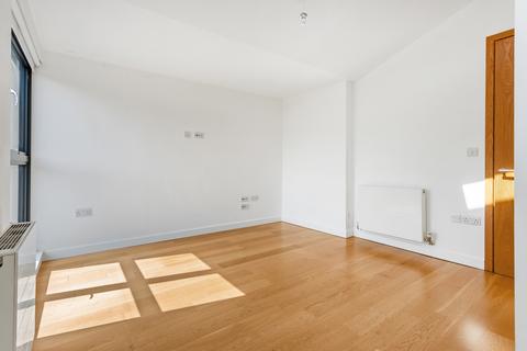 2 bedroom apartment for sale, Harmood Grove, London NW1