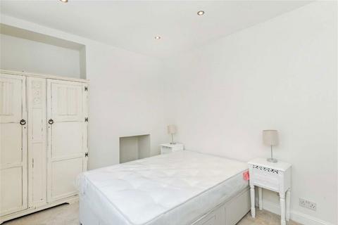 2 bedroom flat to rent, Sussex Street, London SW1V