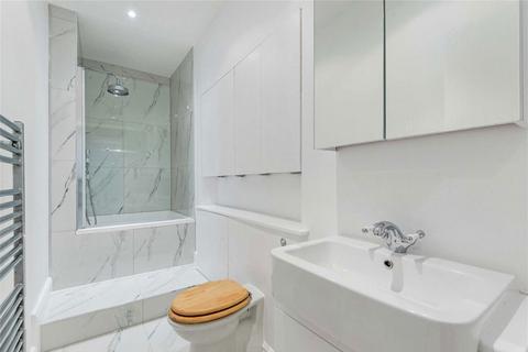2 bedroom flat to rent, Sussex Street, London SW1V