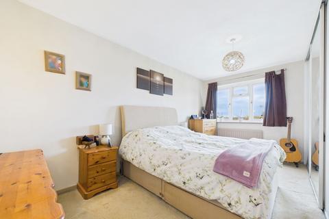3 bedroom link detached house for sale, Station Road, Sittingbourne ME9