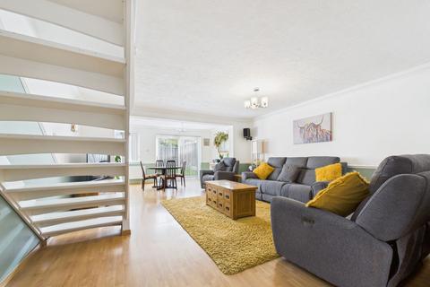 3 bedroom link detached house for sale, Station Road, Sittingbourne ME9