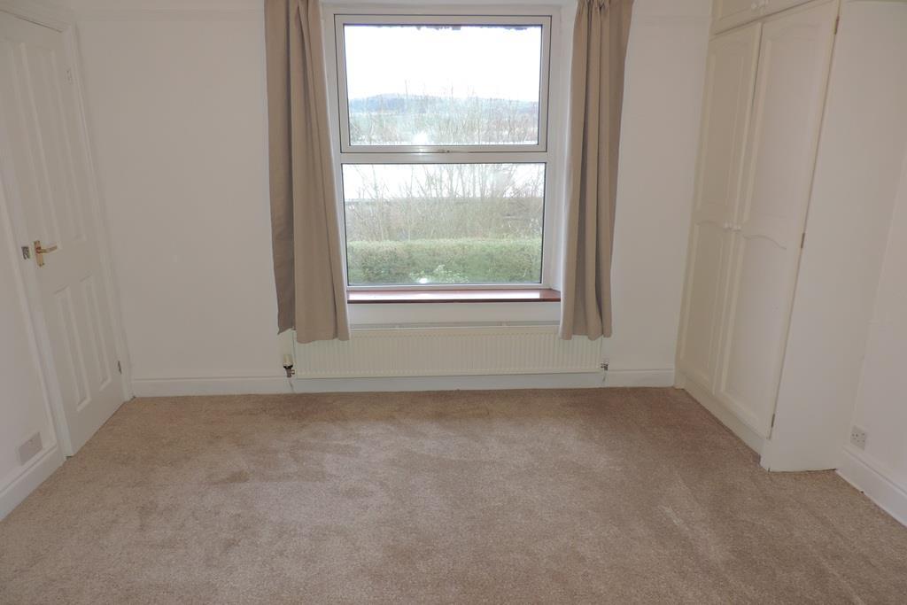 Back bedroom.jpg