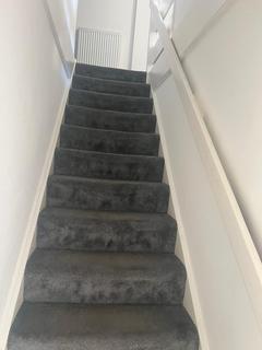3 bedroom flat to rent, brookfield, woking GU21