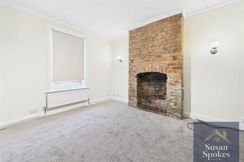 2 bedroom terraced house for sale, Alnwick Road, South Shields
