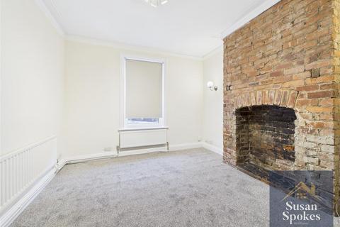 2 bedroom terraced house for sale, Alnwick Road, South Shields