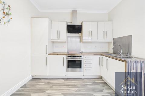 2 bedroom terraced house for sale, Alnwick Road, South Shields