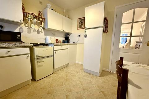 2 bedroom bungalow for sale, The Lawns, Bridlington, East Riding of Yorkshire, YO16