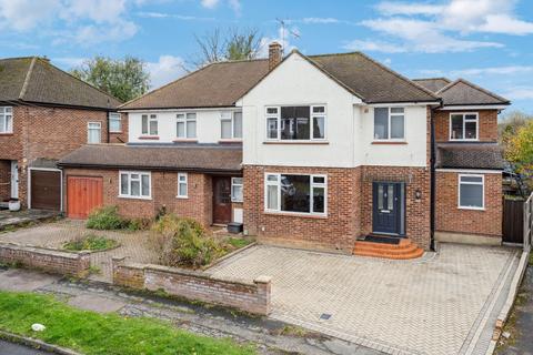 undefined, Little Reeves Avenue, Amersham