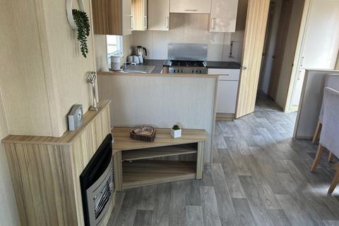 2 bedroom park home for sale, Felixstowe Beach Holiday Park