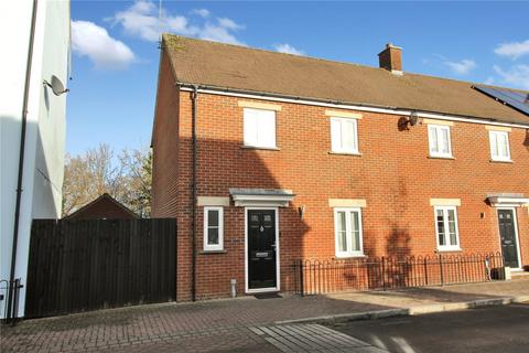3 bedroom end of terrace house for sale, Dunvant Road, Wiltshire SN25