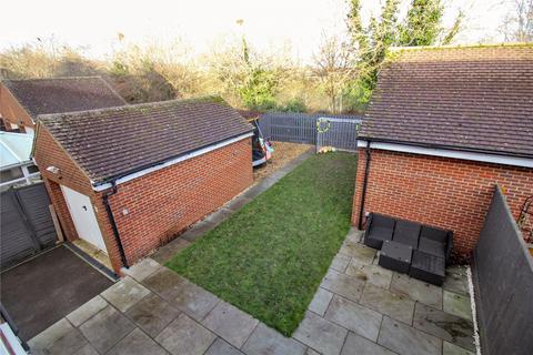 3 bedroom end of terrace house for sale, Dunvant Road, Wiltshire SN25