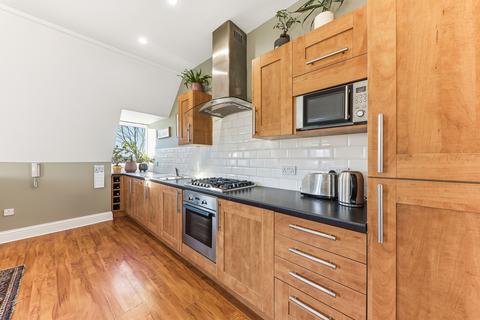 1 bedroom flat for sale, Maryland House, 5 Grosvenor Road, Leeds, West Yorkshire