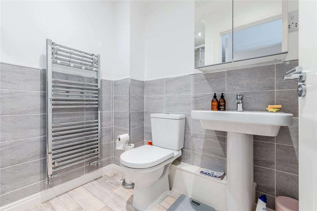 Ensuite