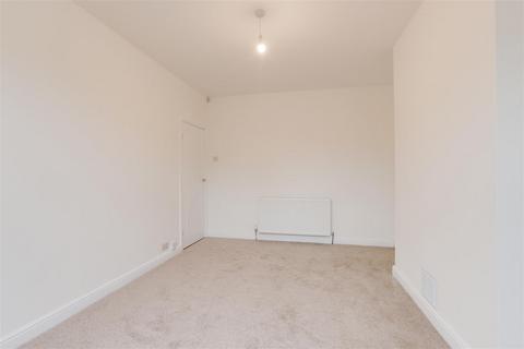 3 bedroom terraced house for sale, Duke Street, Hucknall NG15