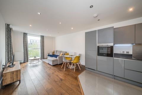 1 bedroom flat for sale, Levett Square, Kew TW9