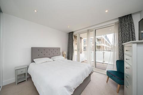 1 bedroom flat for sale, Levett Square, Kew TW9