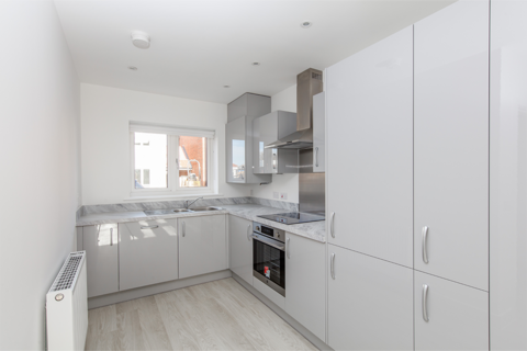 4 bedroom semi-detached house to rent, Leaf Living at Fontwell Meadows, West Sussex, BN18