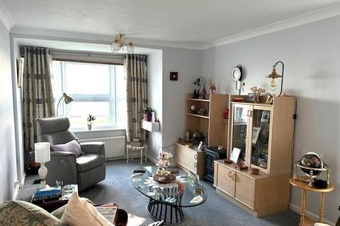 1 bedroom retirement property for sale, Clarence Road, Llandudno