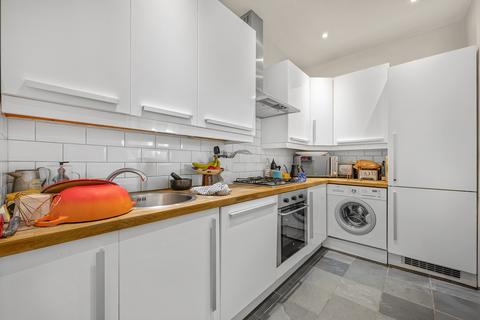 2 bedroom apartment for sale, Lordship Park, London, N16
