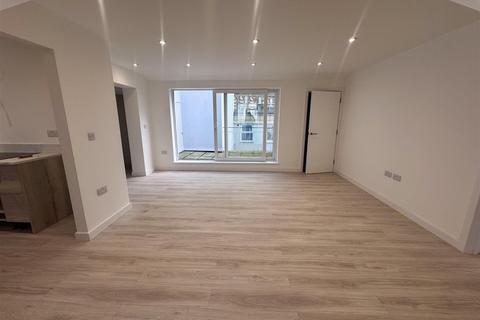 1 bedroom penthouse to rent, St. Helier - REN021