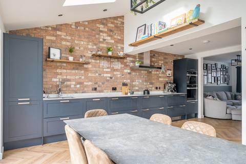 3 bedroom semi-detached house for sale, Potterswell, Barnstaple EX31