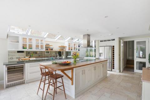 5 bedroom terraced house for sale, Bovingdon Road, Fulham, London