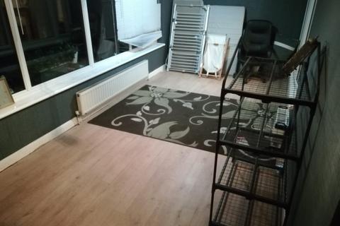 3 bedroom terraced house to rent, Keir Hardie Way,  Barking, IG11