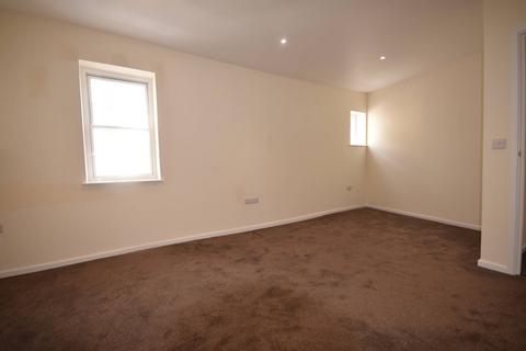 2 bedroom flat to rent, Bideford, Devon