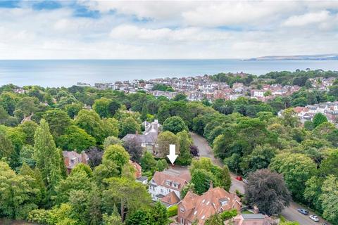 2 bedroom apartment for sale, McKinley Road, West Overcliff, Bournemouth, Dorset, BH4