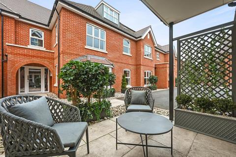 undefined, Meadow Court, Iver