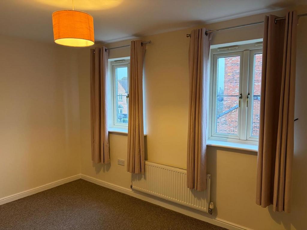 33 Horsley Bedroom .jpeg