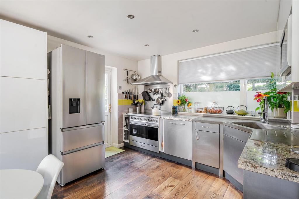 Kitchen/Breakfast Room