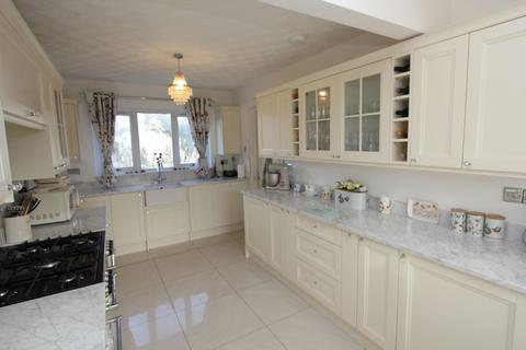 4 bedroom detached house for sale, Llanmaes, Llantwit Major, CF61