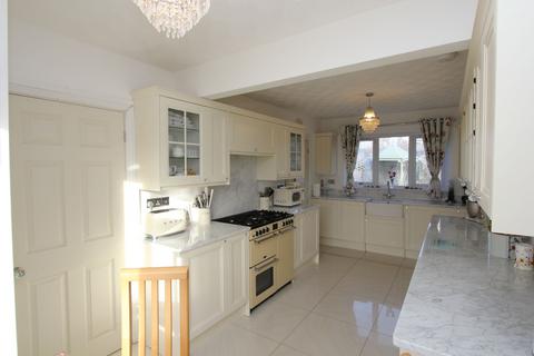 4 bedroom detached house for sale, Llanmaes, Llantwit Major, CF61